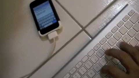 iPhone 3GS with Blueetooth Keyboard working Fine