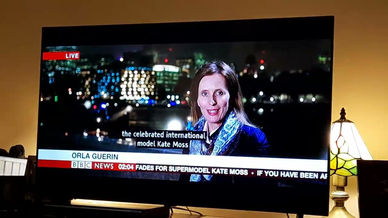 Absolutely Fabulous The Movie 2016 Film News Reports about Kate Moss falling into the River Thames 