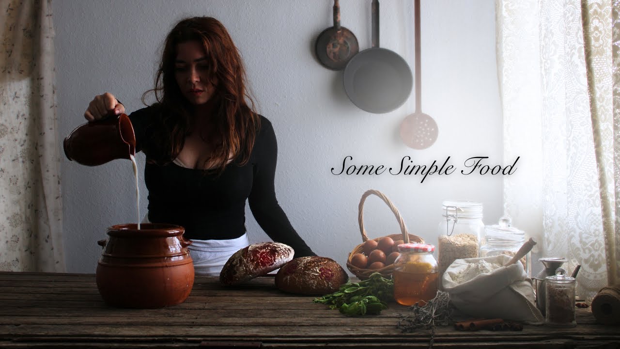 Surviving Hard Times As An Artist - Making Do with a Simple Breakfast - ASMR Aesthetic Vlog.