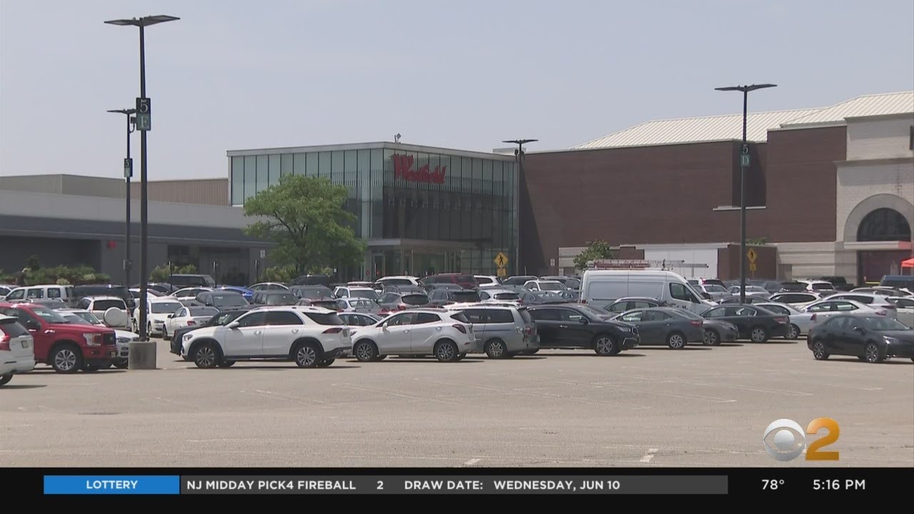 N.J. Lawmakers Want Gov. Murphy To Reopen Shopping Malls