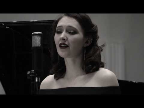 LA VIE EN ROSE (Edith Piaf) - Clara Montocchio & Chanda Vanderhart