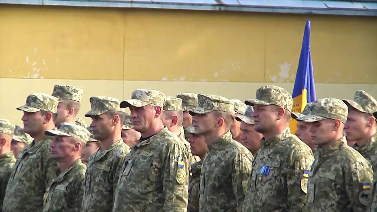 1 93rd Mech Graduation