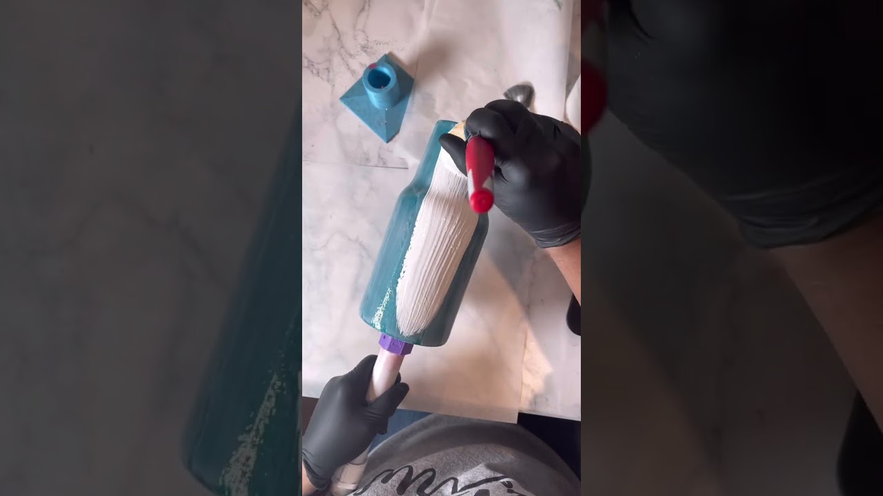 Crackle method using Elmer’s glue! 