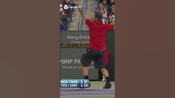 Federer Responds To Agassi Trash Talk 🤣