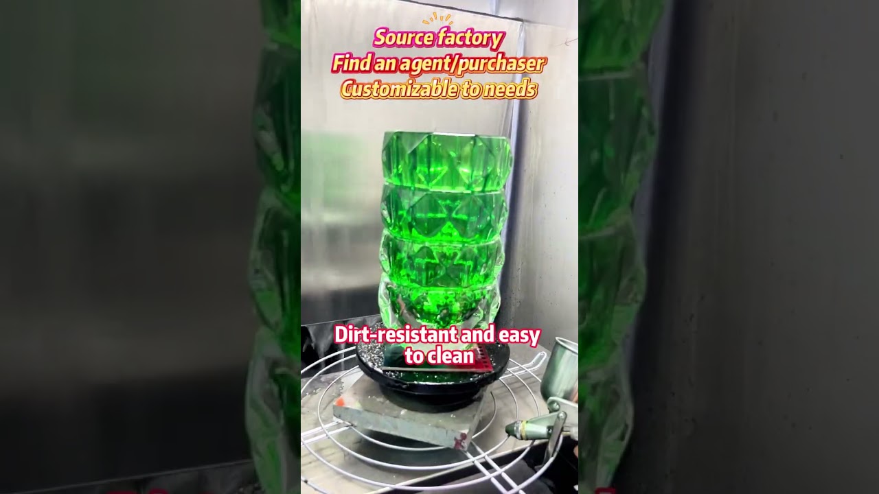 Does the furniture glass lack texture?