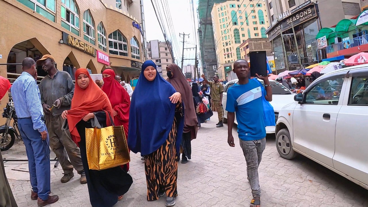 Walking in downtown Eastleigh in Nairobi Kenya |4K|