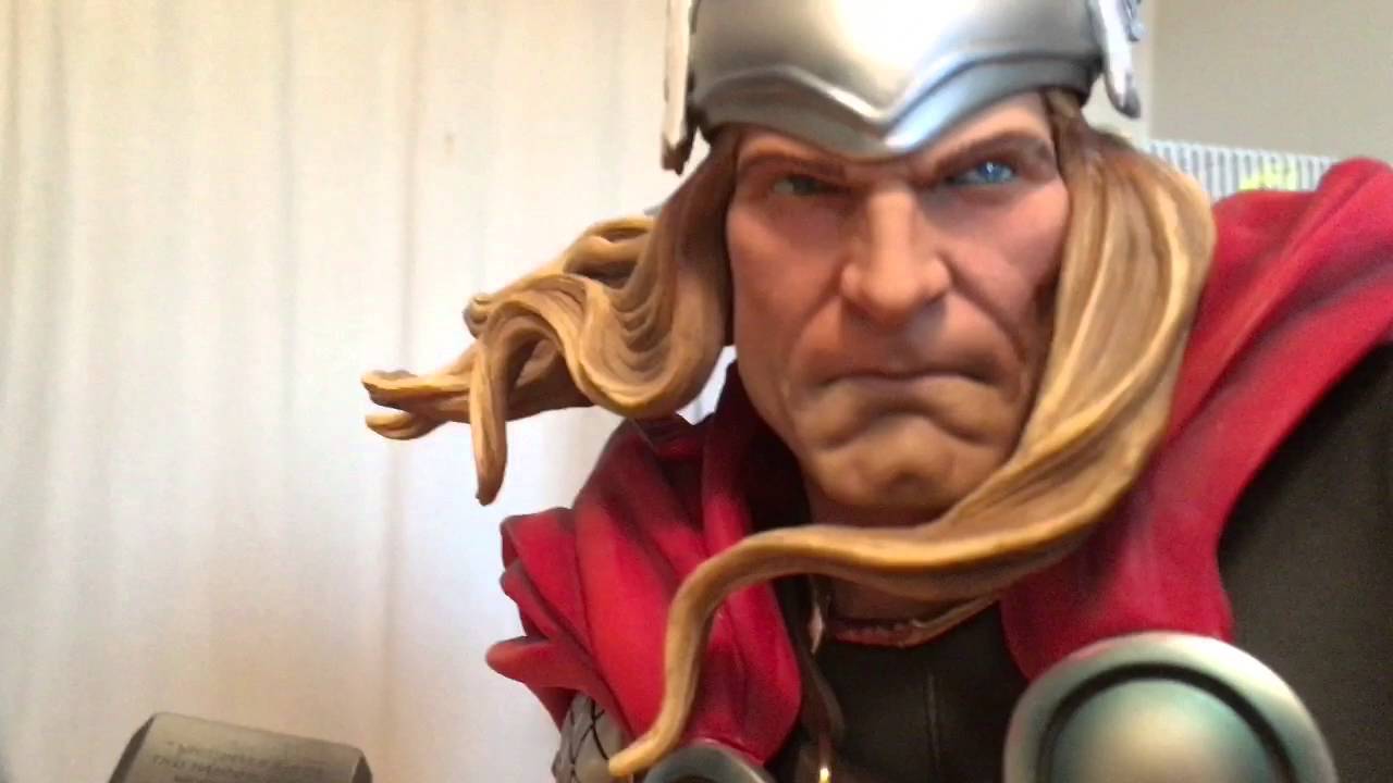 SideShow Collectibles Thor Premium Format
