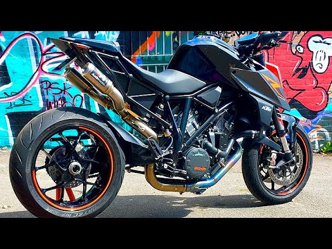 Video: Recensione Della Motocicletta KTM 1290 Super Duke R: Scatenare La Potenza