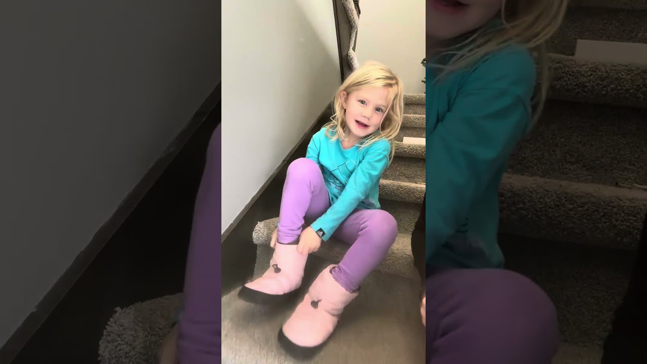 Stelle Kids Ballet Booties | Dance Shoes for Warm Up Review