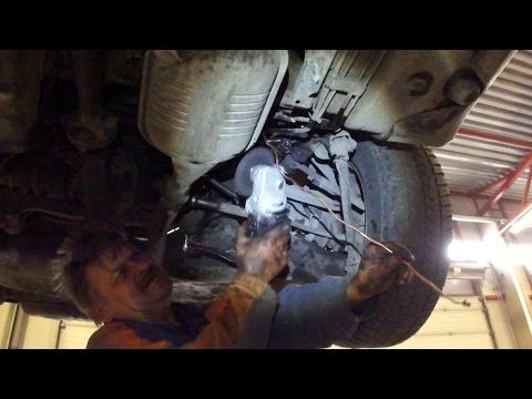 Ремонт тормозной трубки Mercedes W124 Brake line repair