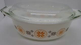 VINTAGE PYREX  TOWN and COUNTRY 1 1/2 QT  #043  OVAL CASSEROLE DISH