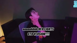 [ENG SUBS] BANGCHAN REACTION TO RED LIGHTS OT8 VERSION BY STRAY KIDS Resimi
