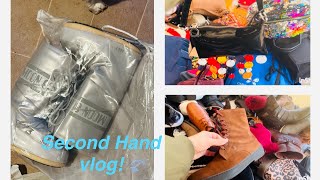 : Second Hand-  ,    . , 