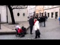 Child joins street singer, steals the show