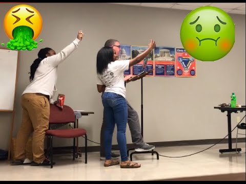 fart-spray-prank-at-school🤢(teacher-sprayed-me)
