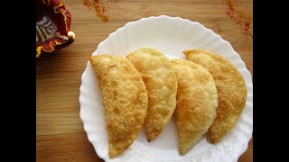 KARANJI RECIPE | KARJIKAI RECIPE | KARNATAKA STYLE | DIWALI SWEET