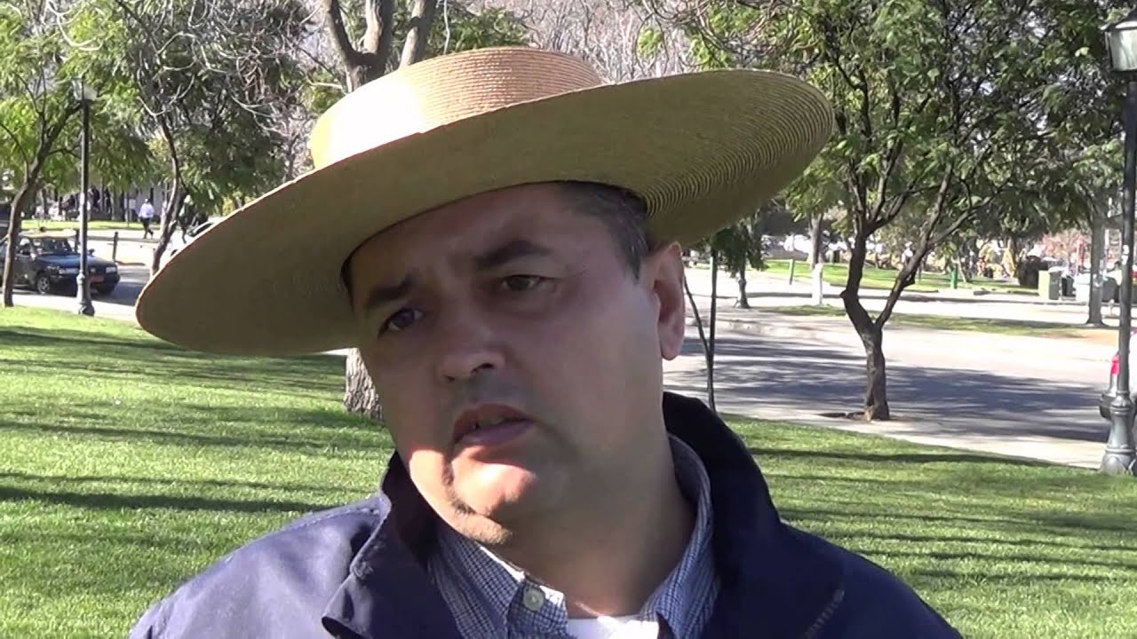 Ruben Morales, doma de 21 dias y manejo de Guitarrazo