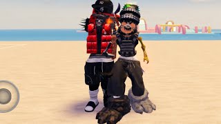 HOW TO GET #HUGE  MONSTER SLIPPERS AND FULL OUFIT TUTORIAL #glowingsword i’d code#roblox #berryave 