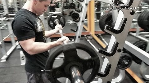[matthewharperfitness] Curls In The Squat Rack
