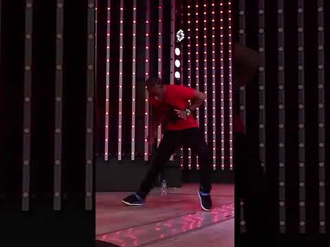 Fik Shun drops energy the crowd can’t handle⚡😱 #dance  #ytshorts  #worldofdance