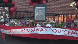 'Najee's life was extraordinary' | Vigil honors beloved Shaker Heights teacher Najee Hardaway