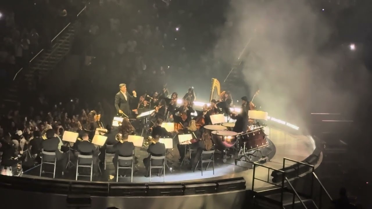 Concert Intro Nadie Sabe lo que va a pasar Mañana Live! Atlanta
