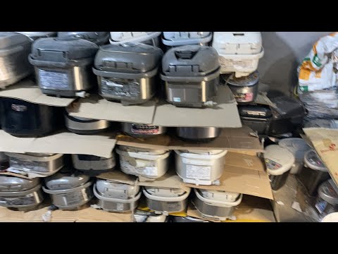 Video Live nồi cơm 0,5 1.0l bình thuỷ giá rẻ ngày 5/9. Lh... - youtube