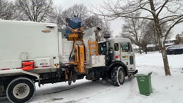 Brand New Waste Management Peterbilt 520 CNG Labrie Automizer on Morning Recycling ♻️