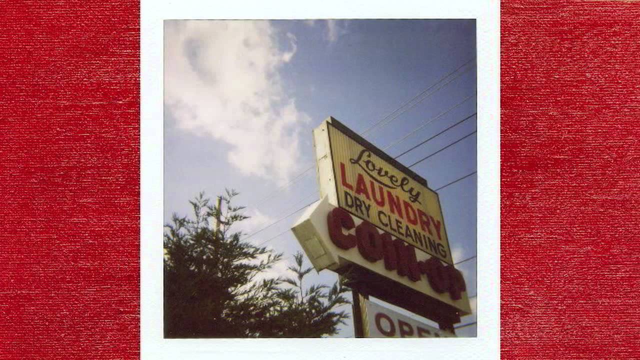 "He Needs Me" (feat. Lauriana Mae) - Bootsy Spankins, P.I.