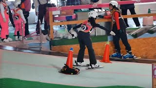 【#滑雪特派員】苗場｜3歲也能滑！兒童專屬「熊貓滑雪學校」