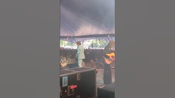 Rick Astley & Blossoms perform The Smiths