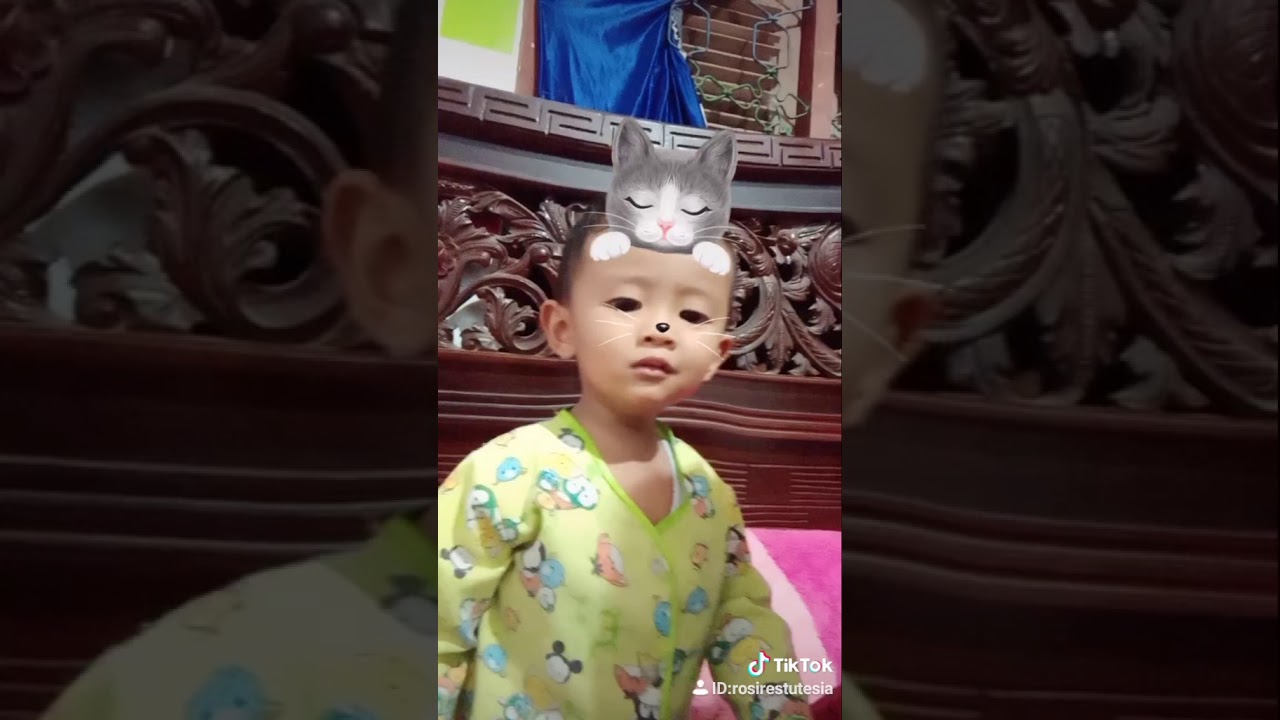 Aksi anak  umur  2  tahun  YouTube