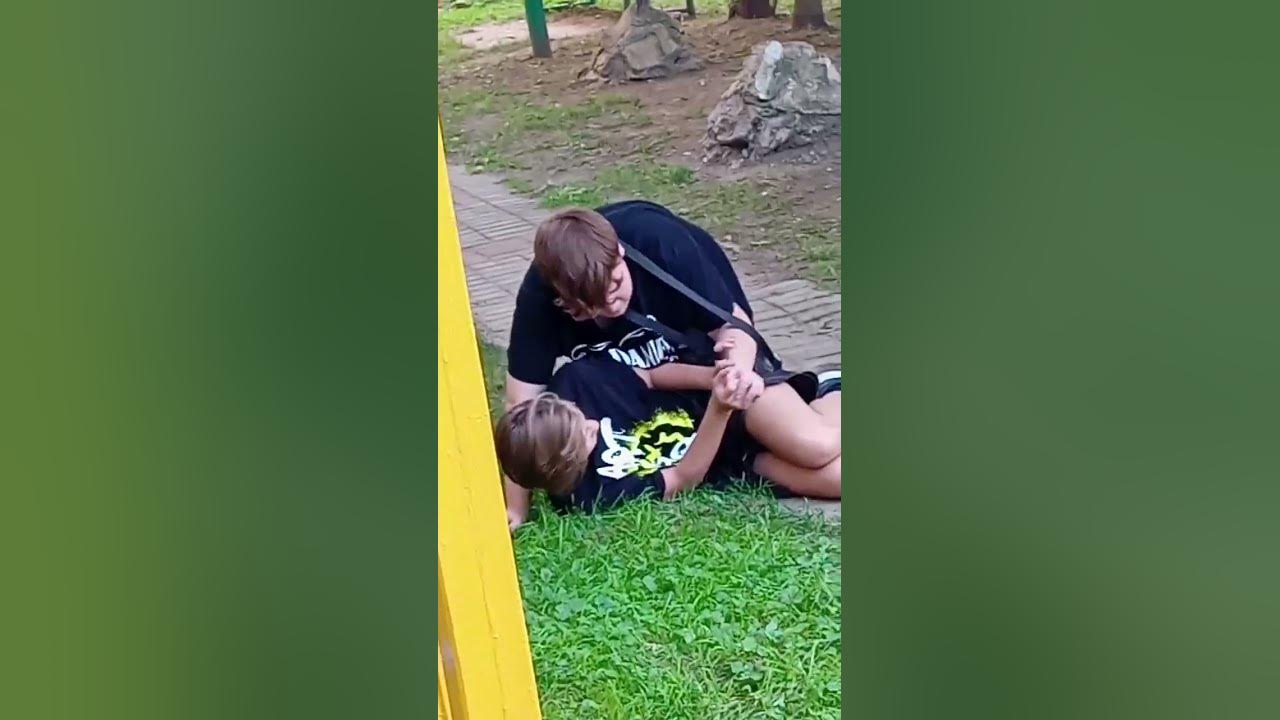 Ебля Собак - YouTube