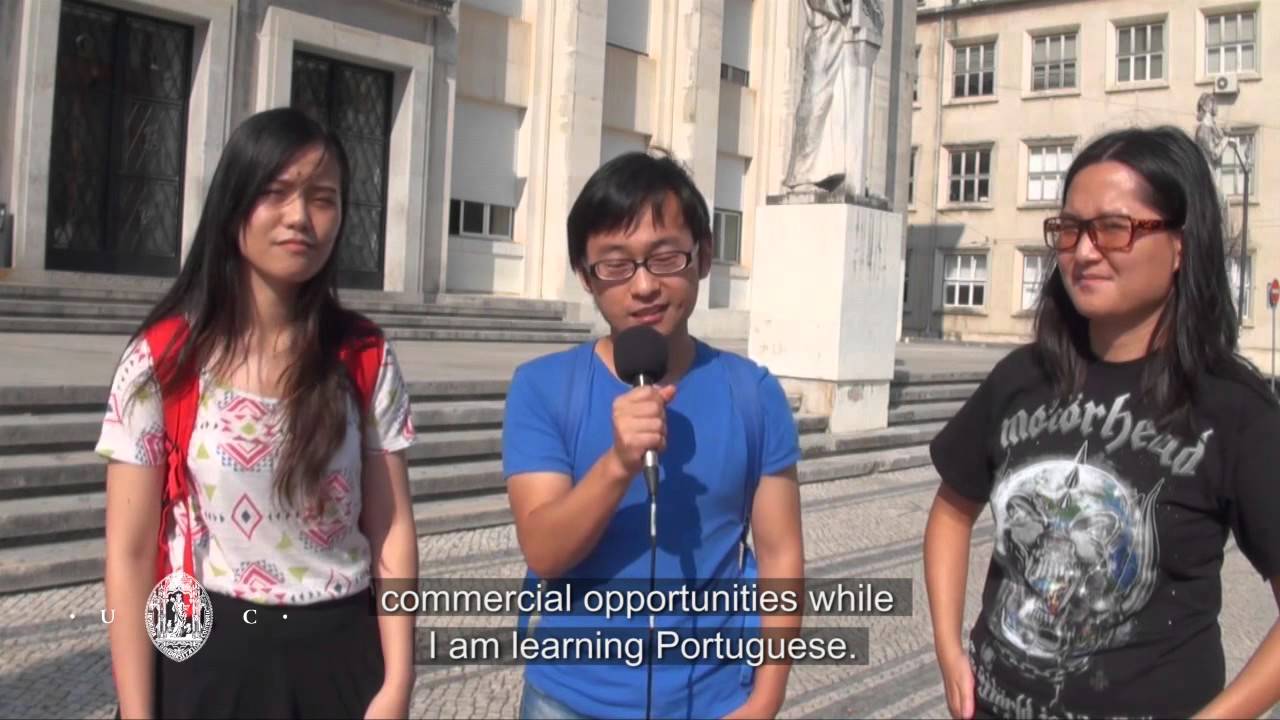 Chinese students learn Portuguese at UC