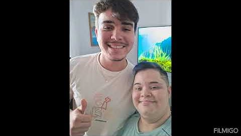 Amizade paixão  Clipe Oficial Emilly VICK Robson Abreu Leozinho