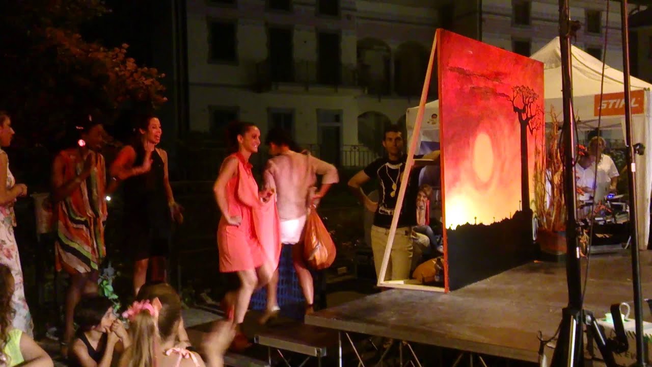 Chignon Basso Spettinato Sposa Acconciature Chignon Pinterest