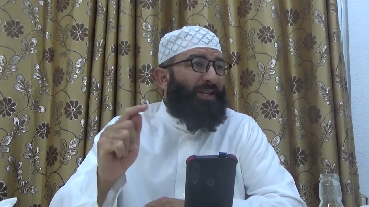 الرد على من اتهم الألباني بالارجاء،وبيان قوله تعالى:(إلا من أكره وقلبه مطمئن بالإيمان)،لابي عمرطقاطق