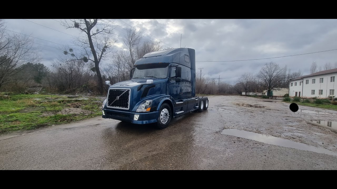 Вольво VNL .Синий лебедь 2. Зверь .Детройт. 500 л.с. полный ремонт и ...
