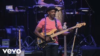 Video thumbnail of "Marcus Miller - Hylife (Live At Paradiso)"