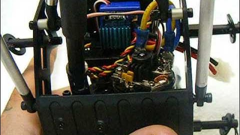 MY AXIAL AX10 SCORPION 1/10TH SCALE  ROCK CRAWLER REVIEW PART 2 0F 2