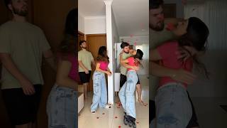 Download Lagu Ela quase pediu o gêmeo errado em casamento 🤦‍♀️🤭 #speedsong #dance #music #casal #twins #comedia MP3