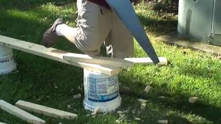 A Strong, Easy and Cheap Sawhorse There