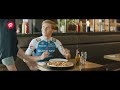 Burger Pizza ft Remco | Pizza Hut_06sNL