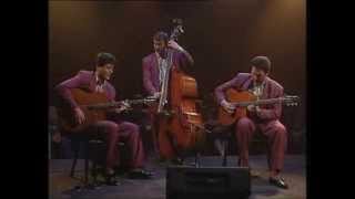 The Rosenberg Trio - Autumn Leaves(1992) chords sheet