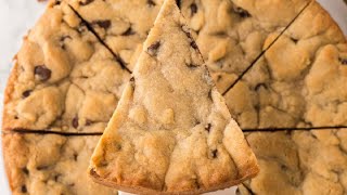 Delicious Homemade Chocolate Chip Cookie Cake Recipe