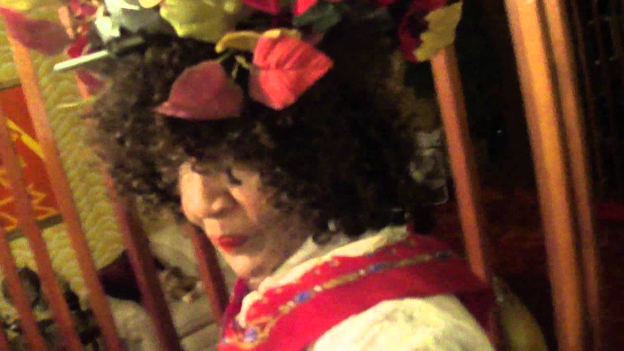 My mother homemade hats     GloZell pt 2