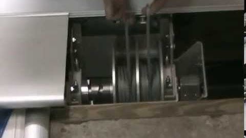 Adjusting the AutoGuard automatic pool cover