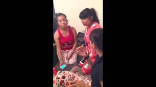 Video English (Bloody Sleepover) Noviembre 2014