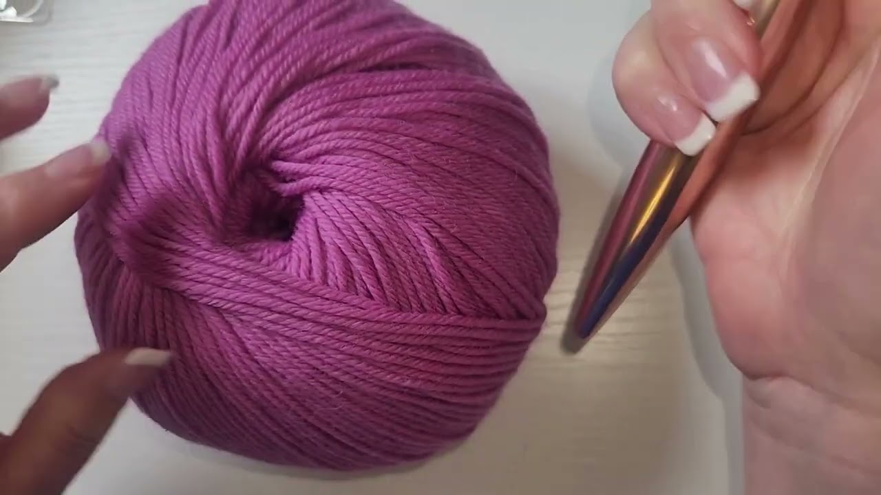 Furls Blush Hook Review  #furlscrochet #furlscrochethook #furls