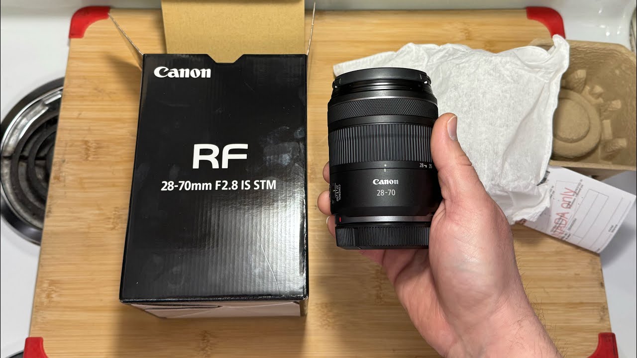 Canon RF 28-70mm F2.8 IS STM Lens Unboxing - YouTube